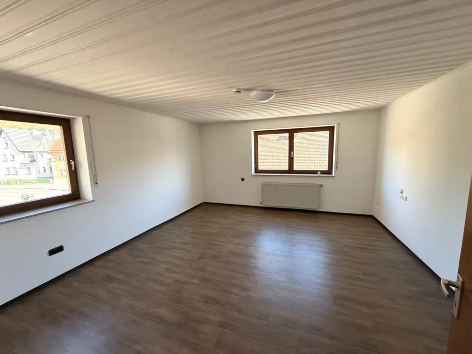 3 Zimmer Wohnung mit 107 m² in Ansbach – Bild 2