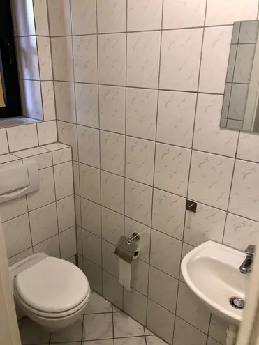 2 Zimmer Wohnung mit 69 m² in Köln – Bild 6