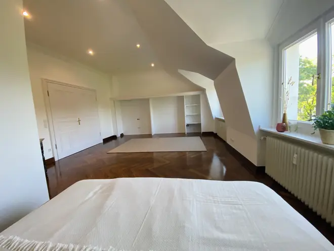 2 Zimmer Wohnung mit 150 m² in Krefeld – Bild 3