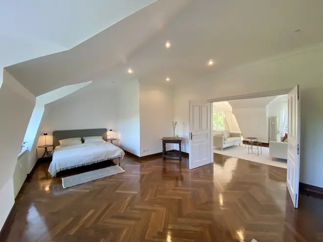 2 Zimmer Wohnung mit 150 m² in Krefeld – Bild 4