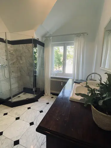 2 Zimmer Wohnung mit 150 m² in Krefeld – Bild 10