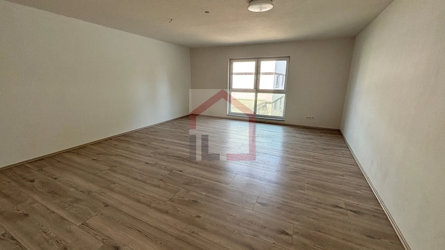 3 Zimmer Wohnung mit 97 m² in Neumünster – Bild 2