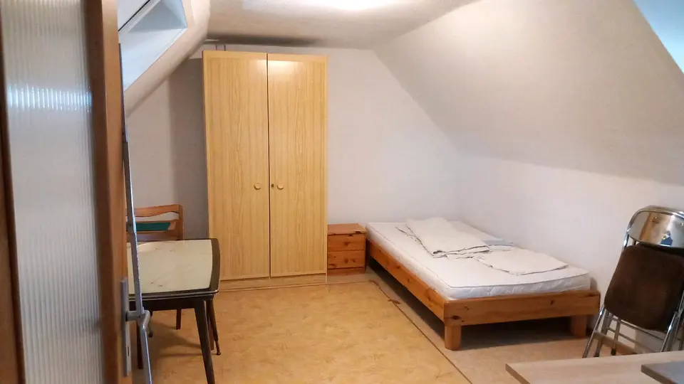 WG-Zimmer mit 25 m² in Karlsruhe – Bild 1