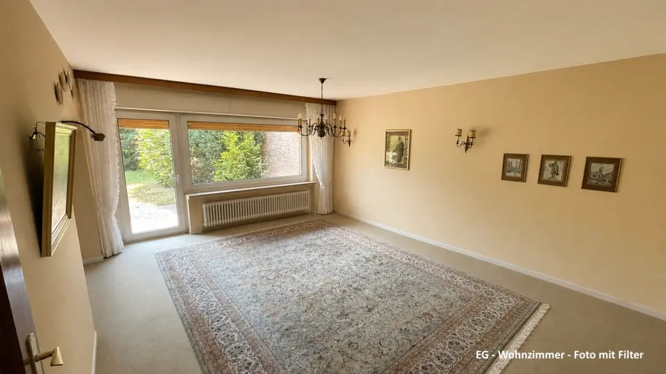 8 Zimmer Haus mit 153 m² in Krefeld – Bild 1