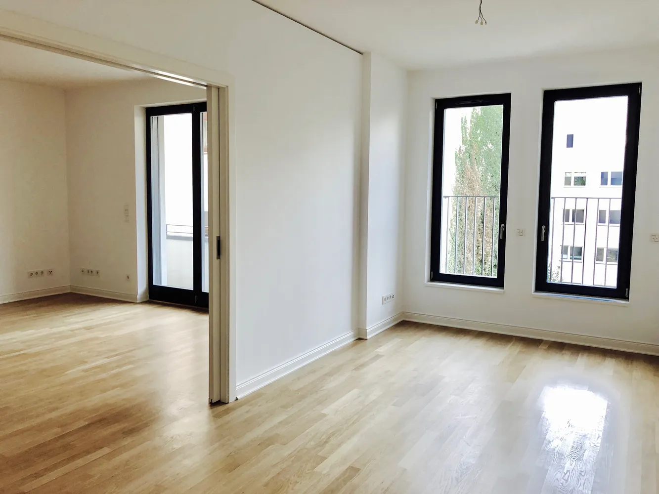 4 Zimmer Wohnung mit 115 m² in Berlin – Bild 2