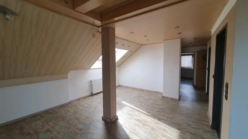 4 Zimmer Wohnung mit 60 m² in Cham – Bild 2
