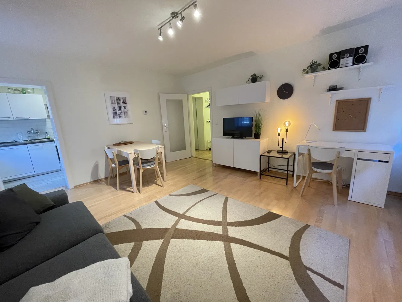 2 Zimmer Wohnung mit 50 m² in Stuttgart – Bild 1