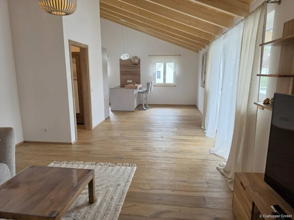 WG-Zimmer mit 90 m² in Rosenheim – Bild 2