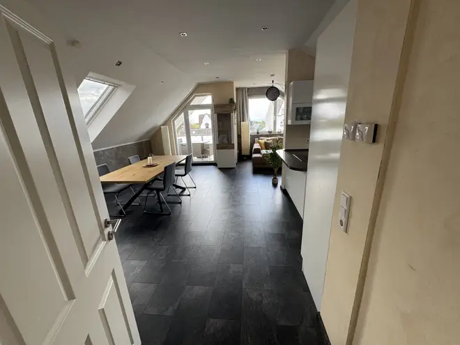 3 Zimmer Wohnung mit 90 m² in Solingen – Bild 2