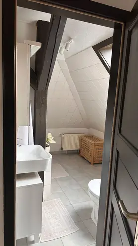 2 Zimmer Wohnung mit 30 m² in Stuttgart – Bild 4