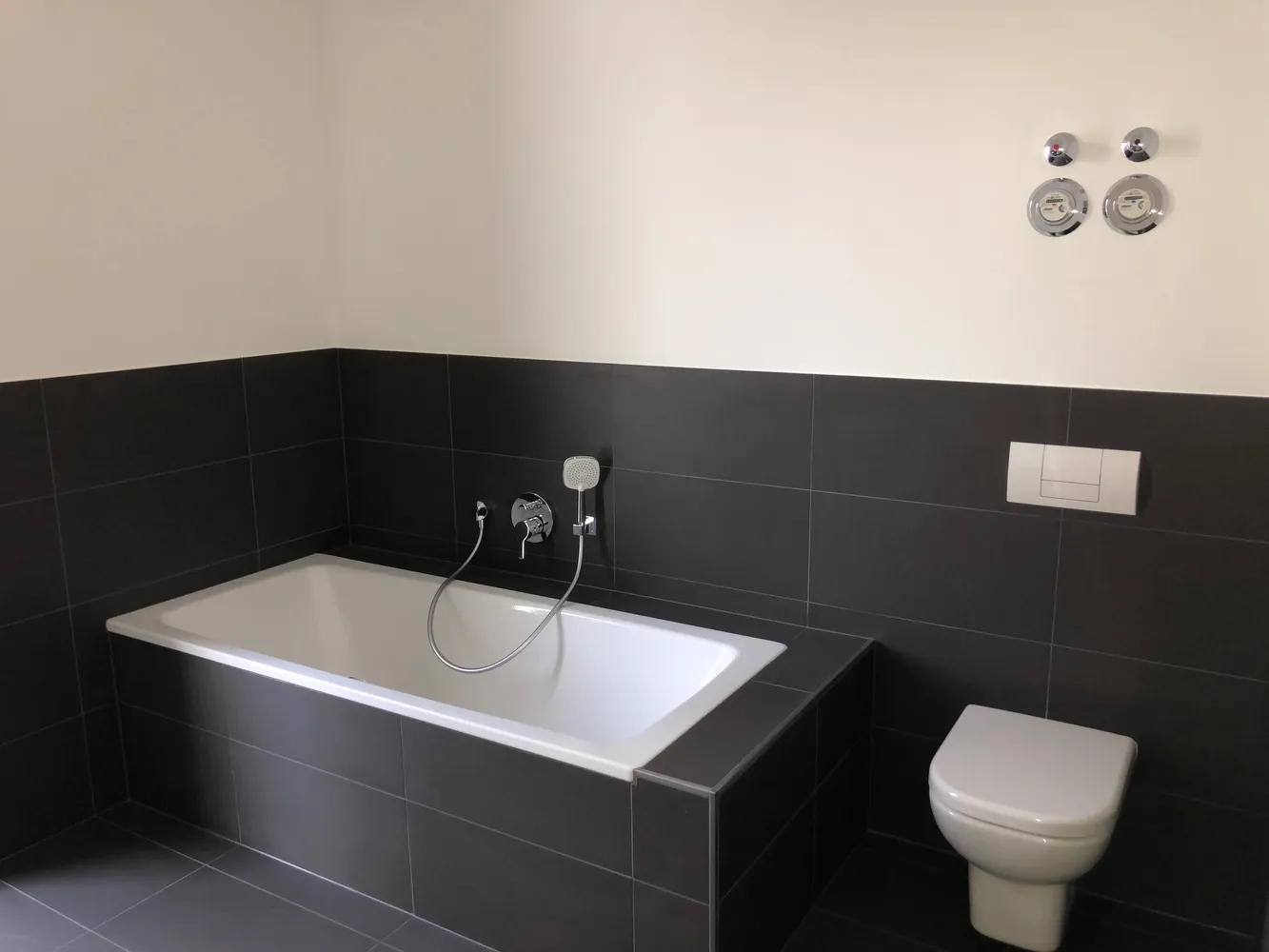 4 Zimmer Wohnung mit 123 m² in Weimar – Bild 7