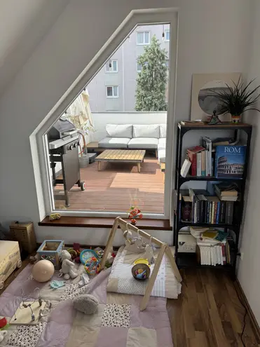 2 Zimmer Wohnung mit 90 m² in Frankfurt am Main – Bild 3
