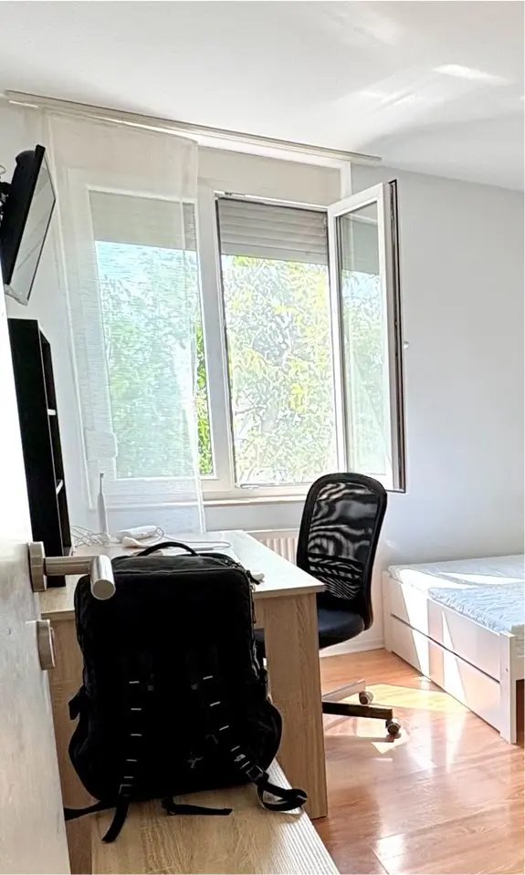 WG-Zimmer mit 15 m² in Stuttgart – Bild 2