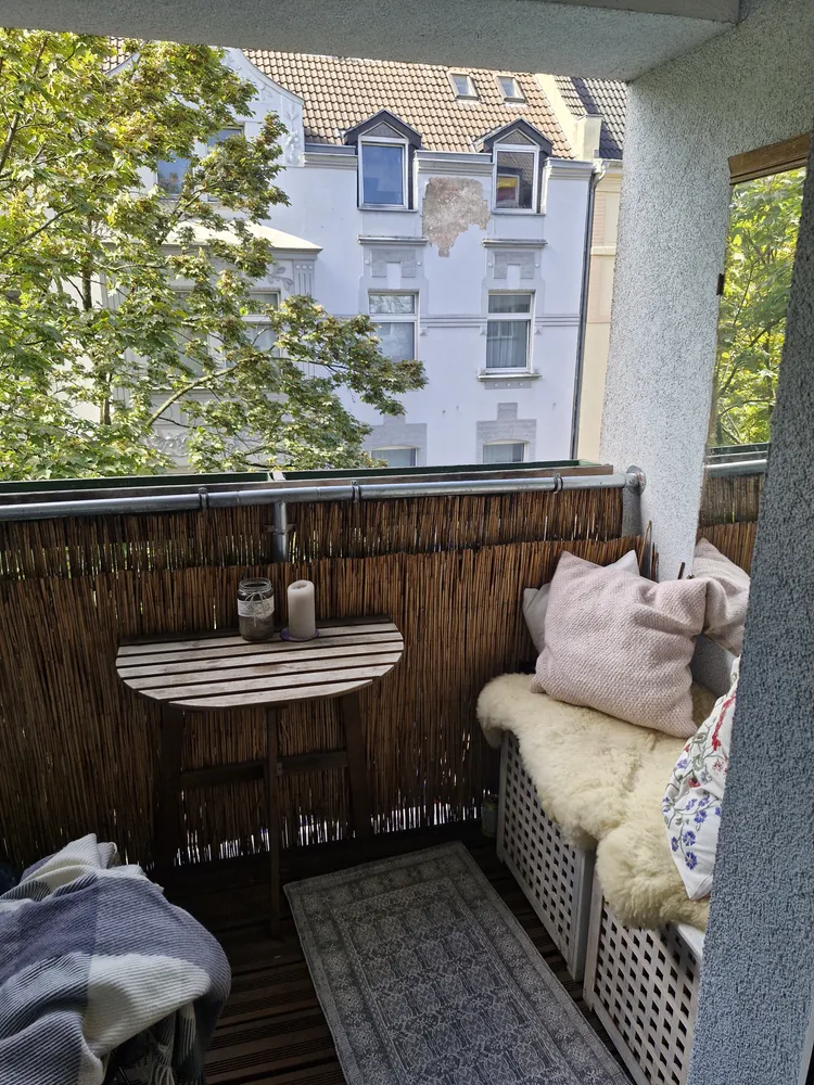 2 Zimmer Wohnung mit 69 m² in Düsseldorf – Bild 1