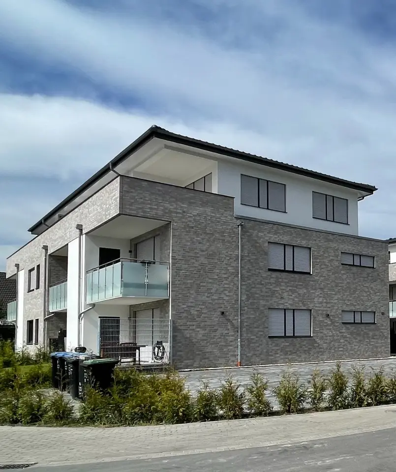 3 Zimmer Wohnung mit 90 m² in Detmold – Bild 3