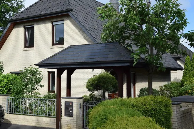 4 Zimmer Haus mit 136 m² in Hamburg – Bild 1