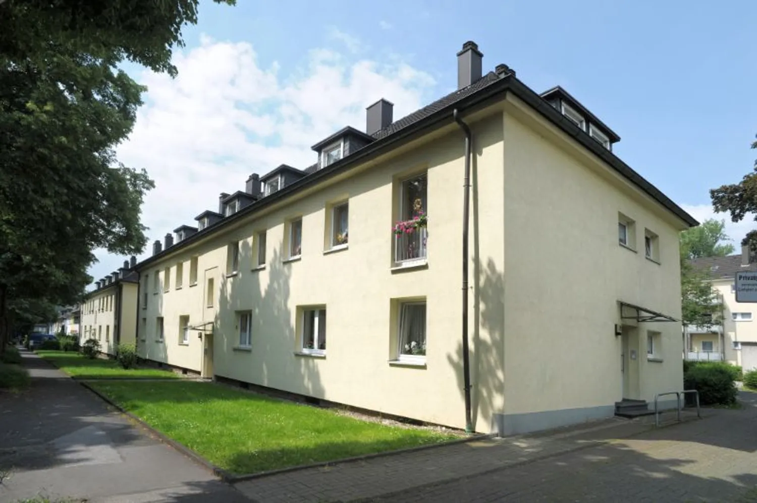 3 Zimmer Wohnung mit 80 m² in Wuppertal – Bild 1