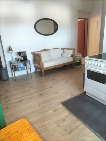 2 Zimmer Wohnung mit 50 m² in Köln – Bild 12