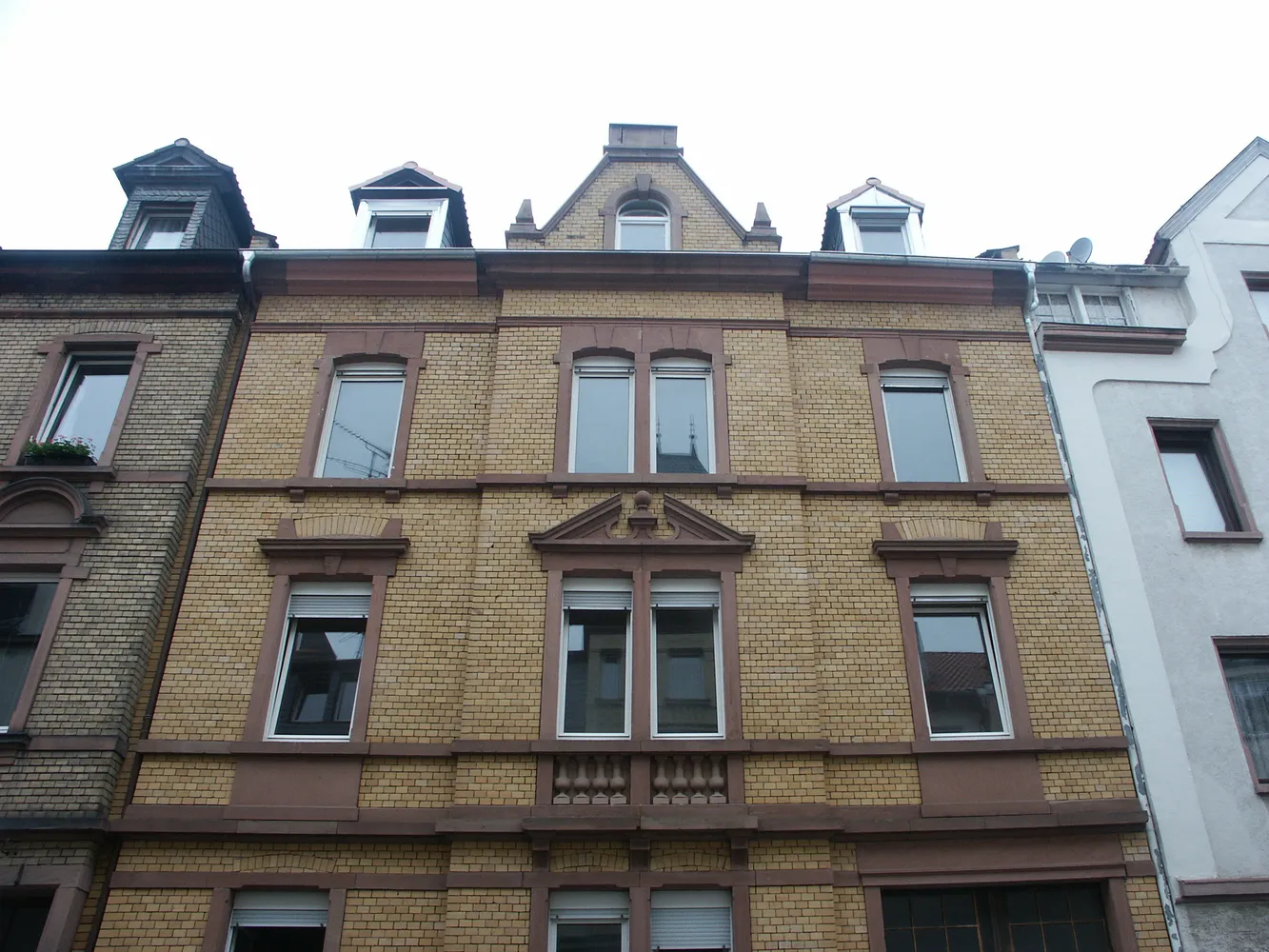 4 Zimmer Wohnung mit 91 m² in Aschaffenburg – Bild 3