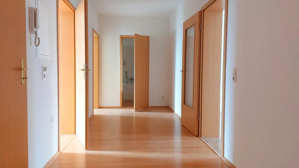4 Zimmer Wohnung mit 108 m² in Löbau – Bild 5