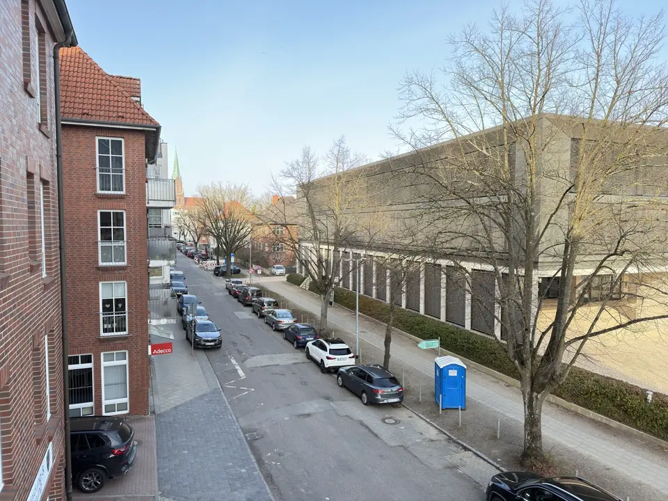 3 Zimmer Wohnung mit 80 m² in Schwerin – Bild 3