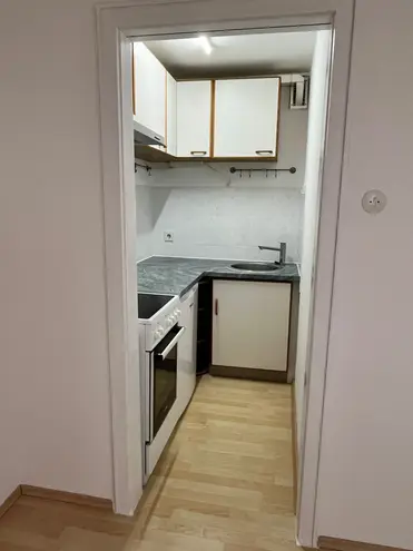 1 Zimmer Wohnung mit 28 m² in Augsburg – Bild 8