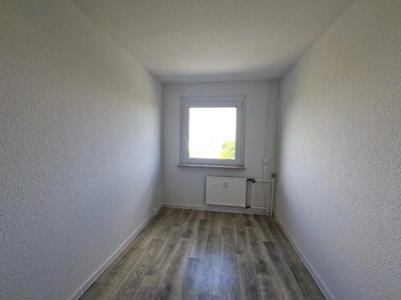 3 Zimmer Wohnung mit 69 m² in Neubrandenburg – Bild 3