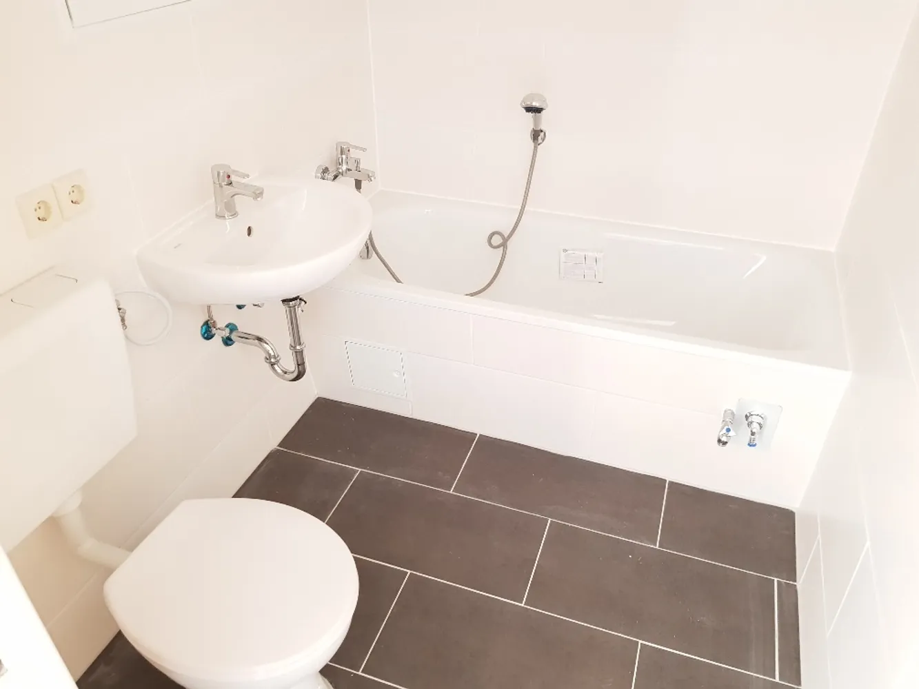 3 Zimmer Wohnung mit 69 m² in Neubrandenburg – Bild 6