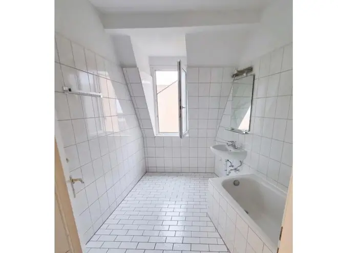 4 Zimmer Wohnung mit 108 m² in Nürnberg – Bild 7
