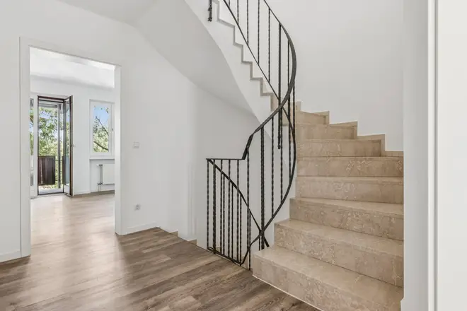 5 Zimmer Haus mit 150 m² in München – Bild 9