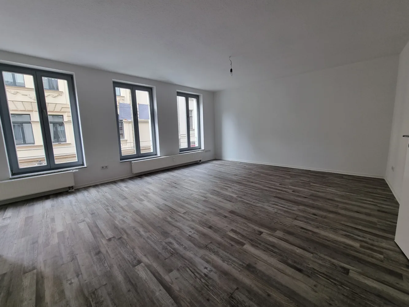 2 Zimmer Wohnung mit 65 m² in Halle (Saale) – Bild 1