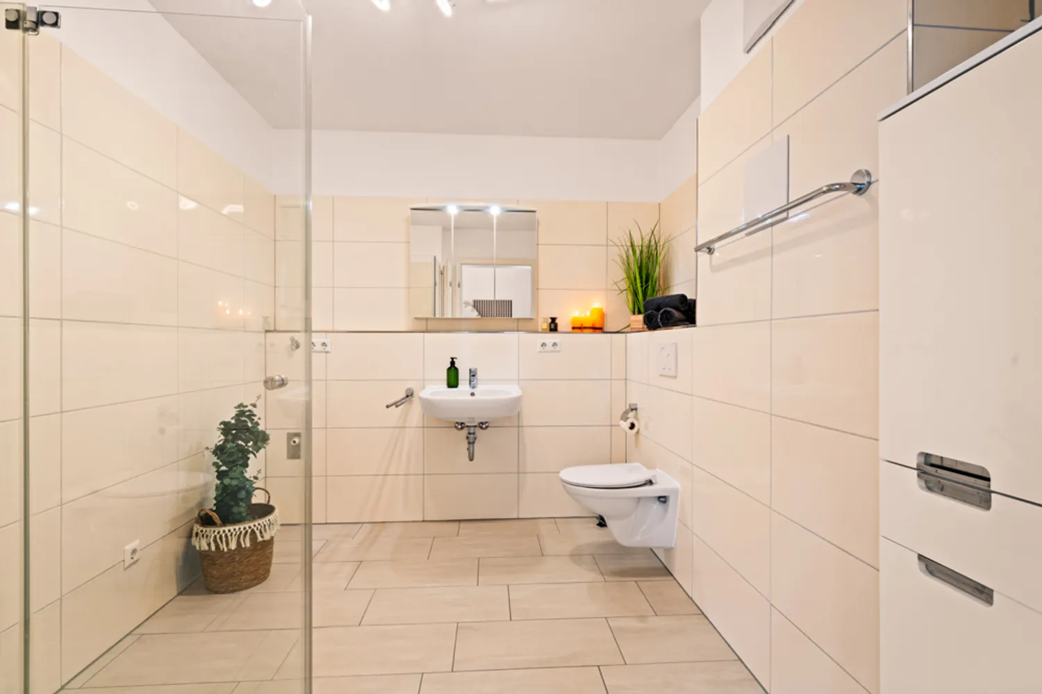 2 Zimmer Wohnung mit 65 m² in Friedrichshafen – Bild 8