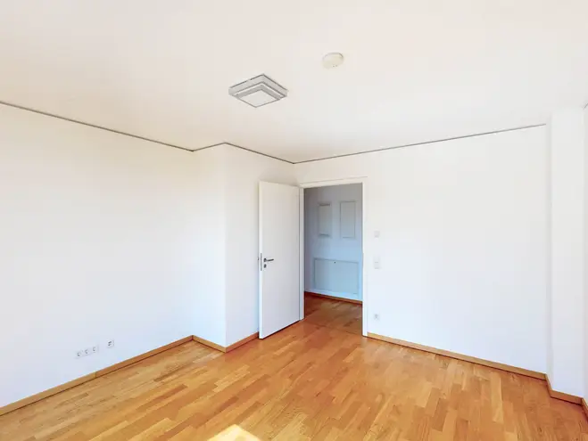 3 Zimmer Wohnung mit 92 m² in Frankfurt am Main – Bild 6