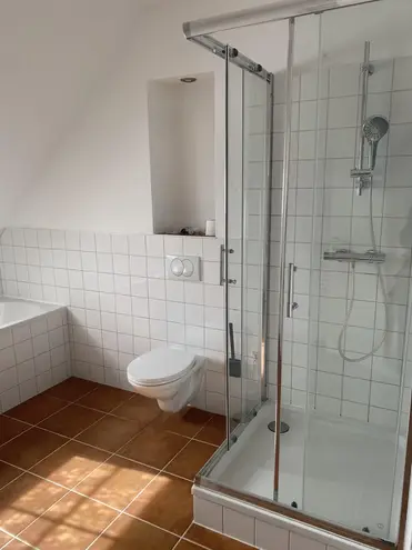 3 Zimmer Wohnung mit 100 m² in Lübeck – Bild 6