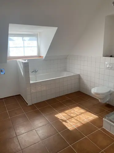 3 Zimmer Wohnung mit 100 m² in Lübeck – Bild 7