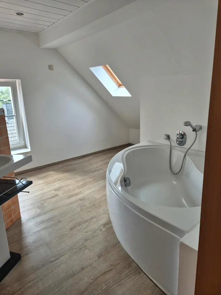 4 Zimmer Wohnung mit 135 m² in Kleve – Bild 9