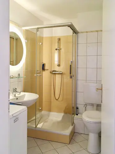 2 Zimmer Wohnung mit 62 m² in Lübeck – Bild 3