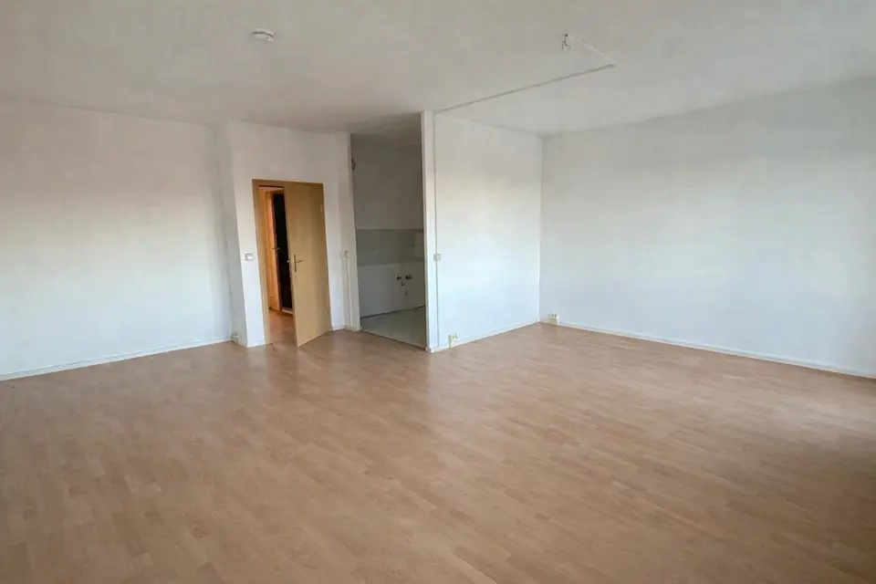 3 Zimmer Wohnung mit 56 m² in Plauen – Bild 2
