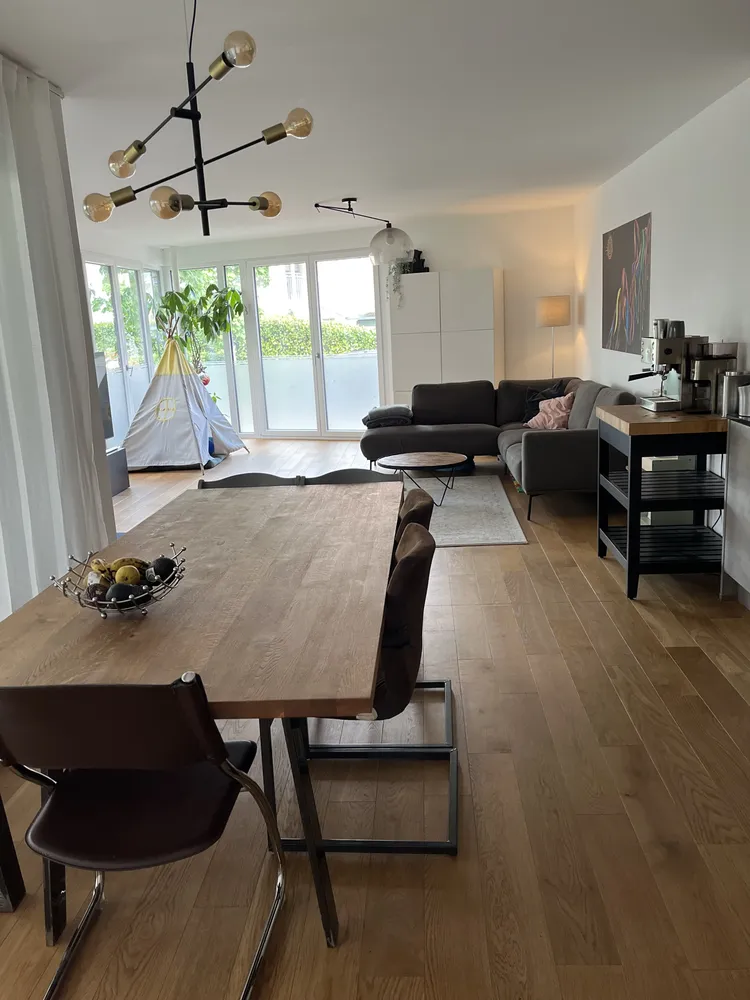 4 Zimmer Wohnung mit 142 m² in Karlsruhe – Bild 1