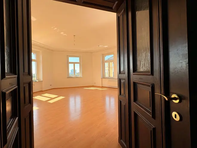 2 Zimmer Wohnung mit 105 m² in Leipzig – Bild 1