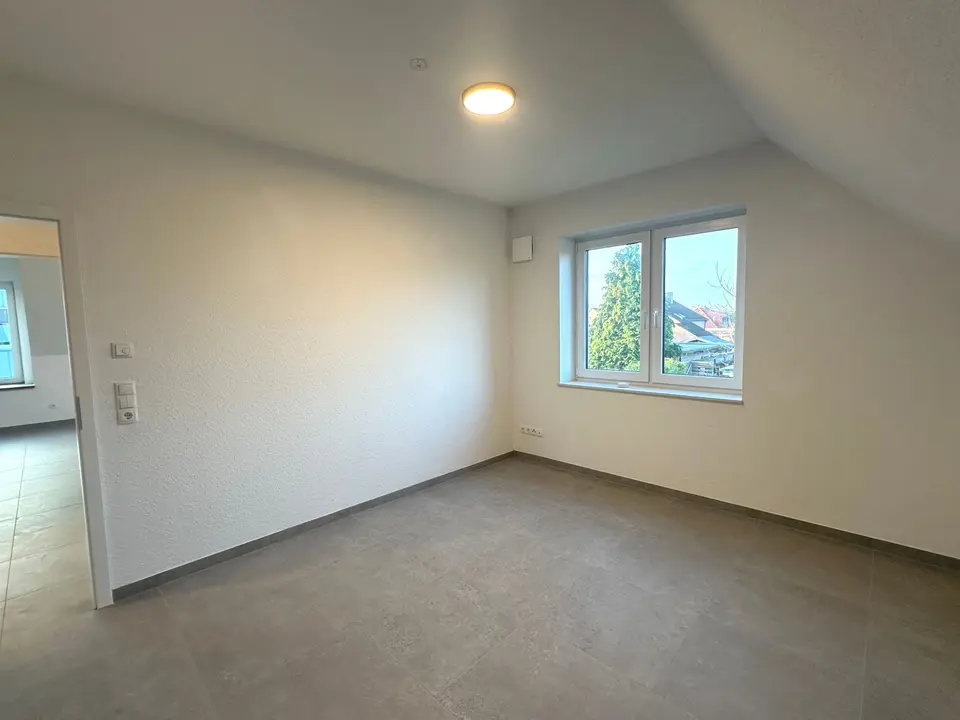 3 Zimmer Wohnung mit 75 m² in Wilhelmshaven – Bild 2