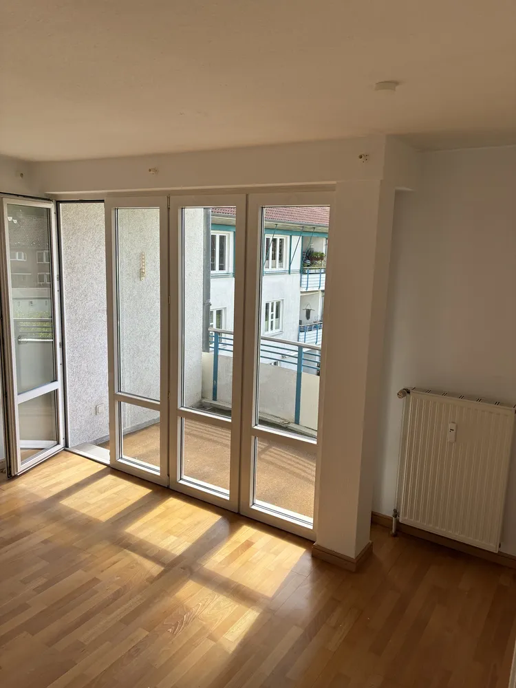 2 Zimmer Wohnung mit 60 m² in Lübeck – Bild 1