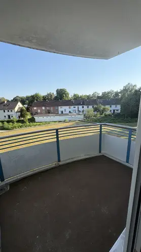 2 Zimmer Wohnung mit 60 m² in Lübeck – Bild 4