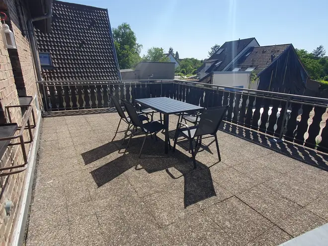 6 Zimmer Wohnung mit 140 m² in Karlsruhe – Bild 5