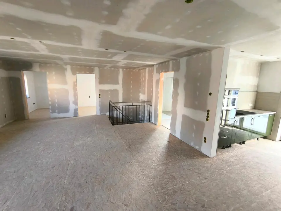 6 Zimmer Haus mit 175 m² in Weimar – Bild 1