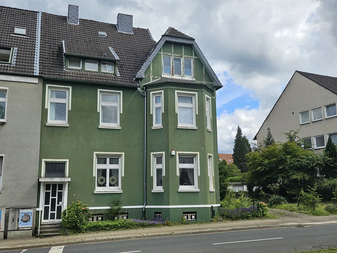 4 Zimmer Wohnung mit 120 m² in Essen – Bild 1