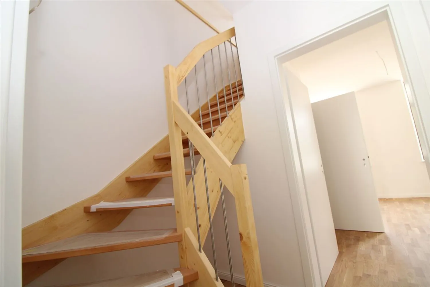 2 Zimmer Wohnung mit 70 m² in Plauen – Bild 3