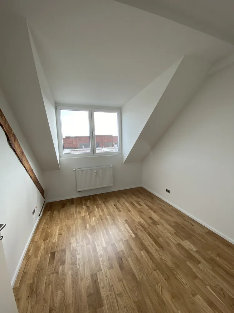 7 Zimmer Wohnung mit 123 m² in Aachen – Bild 3