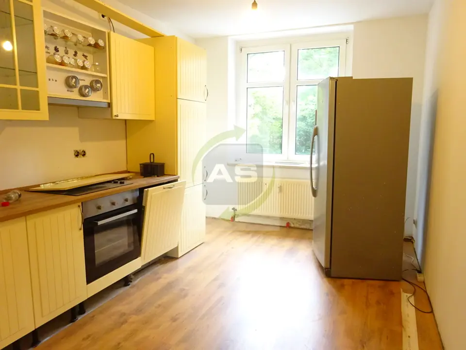 5 Zimmer Wohnung mit 104 m² in Zwickau – Bild 3