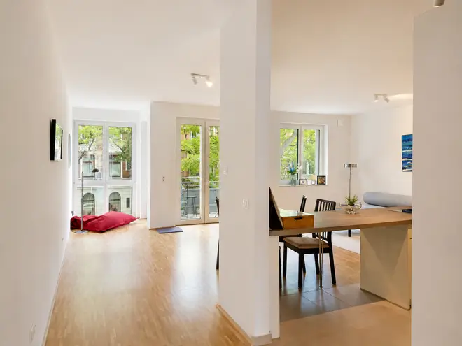 2 Zimmer Wohnung mit 94 m² in Hannover – Bild 2